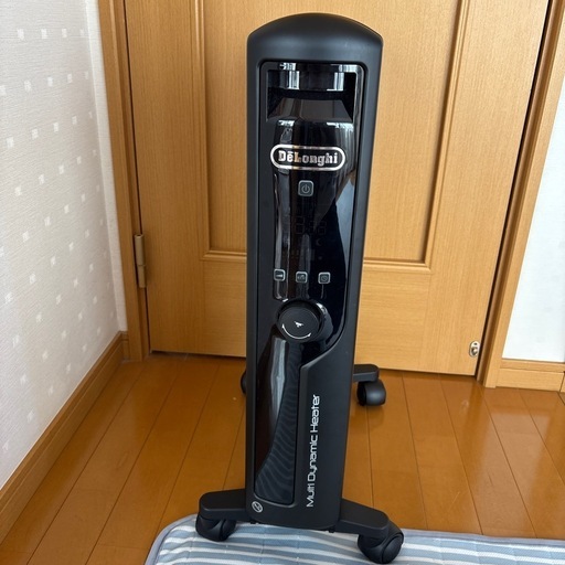 決まりました　デロンギ　ヒーター　10-13畳用