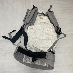 Ergobaby エルゴベビー 抱っこひも グレー スター 星柄 刺繍の画像