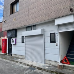 山形空港近く木造2階建て店舗の画像