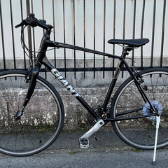 ＜整備済・多数の新品パーツ交換＞ジャイアント エスケープRX 4 サイズL・24段変速・ブラック・前後タイヤ/後輪チューブ/前後の変速ワイヤー/ブレーキワイヤー/8段変速スプロケット/前後ブレーキシューは新品・パンク無料修理券付で超お得品です。の画像