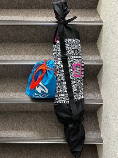 ATOMIC/ROSSIGNOL Jr
.スキー4点セット
