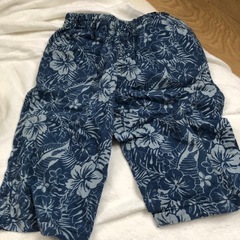 130サイズ短パン3着の画像