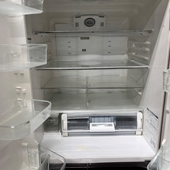 日立 565リットル冷蔵庫の画像
