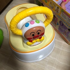 アンパンマンのおまるの画像