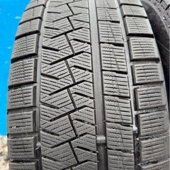 PIRELLE ピレリ225/50R17 19年製の画像