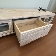 北欧風テレビボードの画像