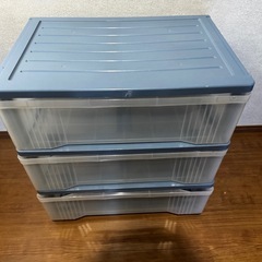 衣装ケースの画像