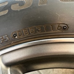 ホイール　
スタッドレスタイヤの画像