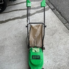 トヨトミ電動芝刈り機エビナシ引取り限定の画像