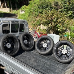 【注目!!】プリウス60 Zグレード 純正アルミタイヤ 195/50R19 ヨコハマ ブルーアースGT AE51売切りの画像