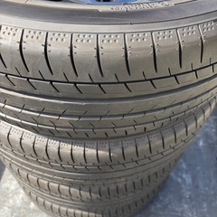 【注目!!】プリウス60 Zグレード 純正アルミタイヤ 195/50R19 ヨコハマ ブルーアースGT AE51売切りの画像