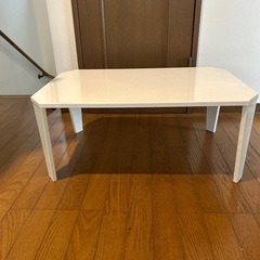 テーブル差し上げます。の画像