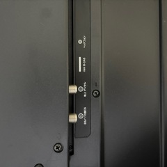 液晶テレビ43型フルハイビジョン　レボリューション製の画像