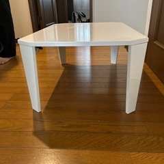 テーブル差し上げます。の画像