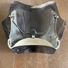 バイク用ウインドシールド　防風スクリーン　ビキニカウルの画像
