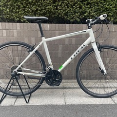 クロスバイクTREK の画像