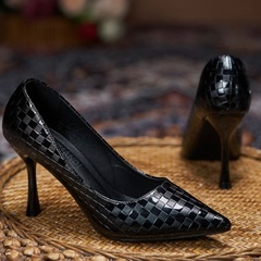 新品未使用 ハイヒール パンプス 滑り止め 23.5-24.0 ヒール高7.0の画像