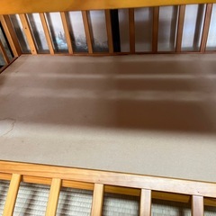 ベビーベッドの画像