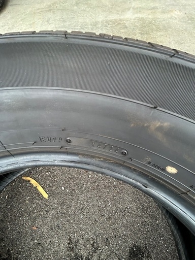 ランドクルーザー250 VX 純正タイヤ 265/65R18 4本