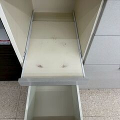 ★リユースのサカイ高崎店★TJ13047 (株)パモウナ 食器棚 白 H211×D55×W108 クリーニング済みの画像