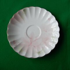 NIKKO FINE BONE CHINA 花柄カップ＆ソーサー　２セットの画像