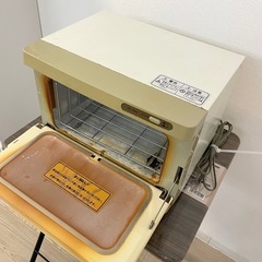 【市内配達無料】タオルウォーマー＋新品コンパクトテーブルなど鰻のおまけ付き合計17点の画像