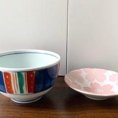食器の画像