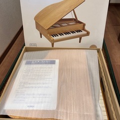カワイ　グランドピアノ　ミニピアノ　の画像