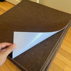 【3,000円】タイルマット 吸着タイプ（45×45cm・ブラウン）80枚セット／目黒区まで引き取りに来れる方限定の画像