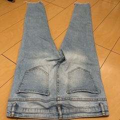 ZARA レディース　ジーンズの画像