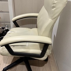 
オフィスチェアの画像