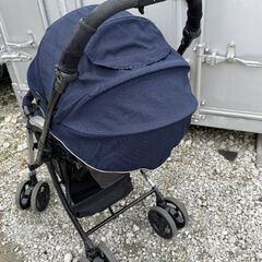 combi　コンビ　ベビーカーの画像