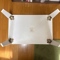 白　ローテーブル　折りたたみしき式の画像