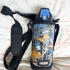 水筒(サーモス　800ml)の画像