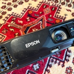 EPSONプロジェクターの画像