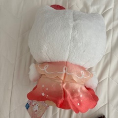【新品・未使用】サンリオ　ハローキティ　きらきらおやつタイムBIGぬいぐるみ★の画像