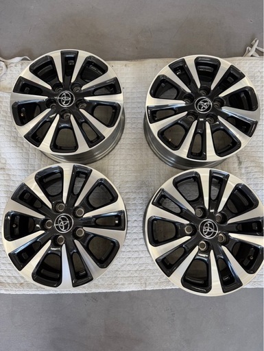 【お話し中】80エスクァイアR1年式純正15インチホイール