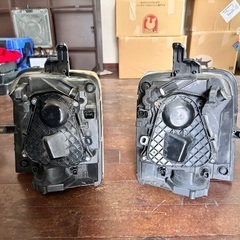 エブリイワゴン　DA64W 純正ヘッドライトの画像