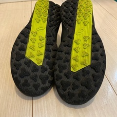アシックス　キッズスニーカー LAZERBEAM 21.5cmの画像