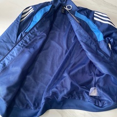 未使用！adidas 上下セット　140の画像