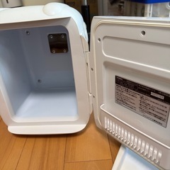 受け渡し決定しました　
小型冷蔵庫 の画像