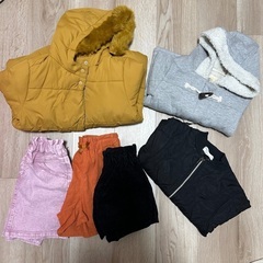 女の子／女児服　キッズ120〜130センチ　秋〜冬用洋服など　計34点の画像