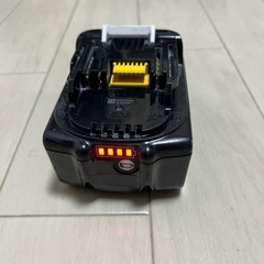 マキタ充電機　バッテリーの画像
