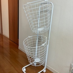 【決まりました】ランドリーラック(洗濯カゴ)
