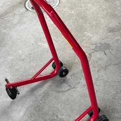 バイクメンテナンススタンドその3        
エビナシ引取り限定の画像