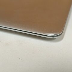 MacBook Air 13インチ（Early 2015）の画像
