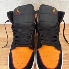 NIKE AIR JORDAN1 VIVID ORANGE
の画像