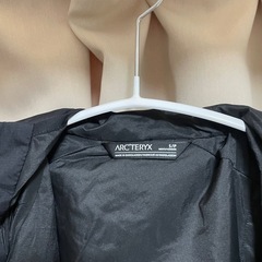 ARC'TERYX atom hoody Sサイズの画像