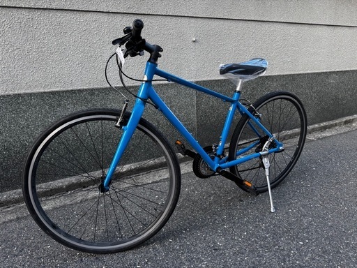 352番　全車両格安販売‼️ 700c 変速　クロスバイク