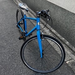 352番　全車両格安販売‼️ 700c 変速　クロスバイクの画像
